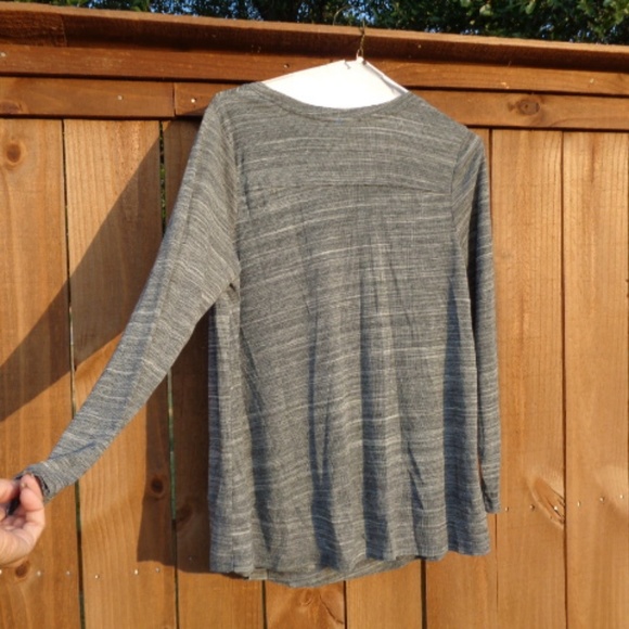 Plus Size Ava & Viv long sleeve top NWT - Picture 4 of 5